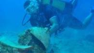 Yılda ortalama 1 milyon kişinin ziyaret ettiği Kekova, mavi yolculuğa çıkan yatların mutlaka uğradığı, birkaç gün geçirdiği dünyaca ünlü bir turizm merkezi. Batık kent, Simena ve Theimussa antik kentleri, Tersane Koyu, Gökkaya Koyu ve Korsanlar Mağarası, bölgenin önemli tarihi ve […]
