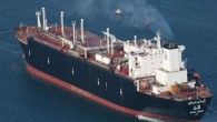 Cezayir bandıralı “Bachir Chihani” adlı doğalgaz tankerinin seyri sırasında, Çanakkale Boğazı, tek yönlü transit gemi geçişlerine kapatıldı. Cezayir’in Arzew Limanı’ndan aldığı 60 bin 500 metrik ton doğalgazı, Tekirdağ’ın Marmara Ereğlisi ilçesindeki BOTAŞ tesislerine götüren 80 bin 654 groston ağırlığında ve […]