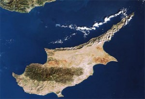 Güney Kıbrıs’ın münhasır ekonomik bölge olarak iddia etti bölgede sondajın