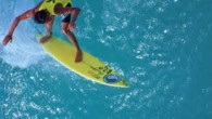 Amerikalı sporcu Ben Friberg, Küba ile ABD’yi ayıran Florida Boğazı’nı sörf tahtası üzerinde geçen ilk insan olarak tarihe geçti. 35 yaşındaki sporcu sörf tahtası üzerinde bir kürek yardımıyla Florida Keys adalarına ulaştı. Oldukça yorgun olduğu gözlemlenen sporcu 177 kilometrelik rekor […]
