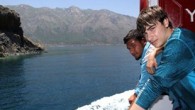 Van Gölü’nün bakir koyları, çözüm süreciyle birlikte vatandaşlar tarafından keşfedilmeye başlandı. Tarihi ve turistik mekanlarıyla bilinen ve Urartu devletine başkentlik yapan Van, çözüm süreciyle birlikte turizmde büyük atılım yapmak istiyor. Özellikle Van’ın Gevaş ve Bitlis’in Tatvan ilçeleri arasında bulunan ve […]
