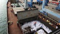Birleşmiş Milletler uzmanları, Panama tarafından el konulan Kuzey Kore bandralı gemideki silahlarla ilgili incelemeyi başlattı. Savcı Javier Caraballo, 6 kişilik BM ekibinin gemiyi ve bulunan silahları inceleyeceğini, Kuzey Koreli 35 mürettebat üyesini sorgulayacağını açıkladı. İngiltere’nin eski Güney Kore Büyükelçisi David […]