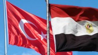 Mısır, Türkiye ile ekim ayında yapılması planlanan deniz tatbikatını Ankara’nın içişlerine “bariz bir şekilde karışması” gerekçesiyle iptal etti. Mısır Dışişleri Bakanlığı tarafından yapılan açıklamada, “Bu karar, Türkiye’nin Mısır’ın içişlerine bariz bir şekilde karışması olan ve Mısır halkının iradesini yansıtmayan açıklamaları […]