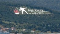 Çanakkale Boğazı girişinde dümeni arızalanan yat, Kıyı Emniyeti Genel Müdürlüğü görevlilerinin yardımıyla kurtarıldı. İçerisinde 3 kişi bulunan 16,5 metre uzunluğundaki “Can Elif” adlı Türk bayraklı yatın dümeni, Çanakkale Boğazı’nın Ege Denizi girişindeki Tavşan Adası açıklarında arıza yaptı. Akıntı ve rüzgarın […]