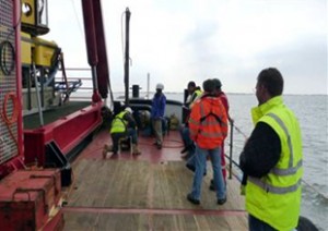 Kuzey Denizi’ndeki rüzgar türbinlerinin enerjisini karaya aktarması, deniz dibindeki patlayıcı