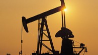 Brent petrolünün varil fiyatı, Suriye’de kimyasal silah kullanımına ilişkin gerginlik ve Ortadoğu’daki huzursuzluğun arzı etkileyeceği kaygısıyla son beş ayın zirvesine çıktı. Brent ham petrolün fiyatı bugün 111 doların üzerine yükseldi. ABD’de Cuma günü açıklanan zayıf konut verisinin ardından Fed’in ekonomiye […]