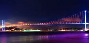 Eğik olan askı halatların dikey hale getirileceği Boğaziçi ile Fatih