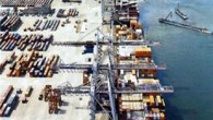 Avrupalı kamu fonlarının İskenderun Limanı’na ortak olmasının ardından devler rotasını Akdeniz’e çevirdi. Hollandalı TIL Kibar Holding’in İskenderun’daki Assan Port’una ortak olmak için masaya oturdu. Yabancı şirketlerin Türkiye’deki yeni gözdesi limanlar oldu. Avrupalı kamu fonlarının kurduğu Inframed’in İskenderun Limanı’na ortak olmasının […]