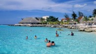 Cozumel, Meksika Yucatan yarımadasına 15km. uzaklıkta bir adadır. Cozumel, sahilleri ve tabiiki şnorkel icin ideal koyların yanısıra dikey duvarlar ve mercan bahcelerini andiran sualti dogal guzellikleri ile unludur. Yucatan yarimadasi ile Cozumel adasi arasinda olusan kanal yaklasik 500-600 m. derinliginde […]