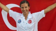 Dünya Sualtı Olimpiyatları’nda ‘apnea’ dalında dünya 2’ncisi olan 33 yaşındaki Derya Can, Antalya’nın Kaş İlçesi’nde 17-19 Ekim tarihleri arasında yapacağı 2 dünya rekoru denemesine kendi olanaklarıyla hazırlanıyor. Parasızlık nedeniyle 8 yıldır aynı spor giysisini kullandığını belirten milli sporcu, rekor denemelerine […]