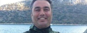 İstanbul’dan Kaş’a tatile gelen tekstil firması sahibi Cüneyt Erözcan ve