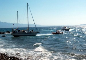 Muğla’nın Bodrum İlçesi’nden İzmir’e gitmek üzere açıldıkları 10 metre uzunluğundaki