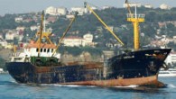 HANTALLAR KASITLI OLARAK KARAYA OTURTULDU Marmara Denizi Tekirdağ Uçmakdere mevkinde Türk bayraklı 58 metre boyunda 555 GRT’luk Hantallar isimli kuruyük gemisi karaya oturdu. Boş olan gemi ‎Meydana gelen kazada ölüm ve yaralanma meydana gelmedi. ‎Geminin kurtarılması için Gemi donatanından kurtarma […]