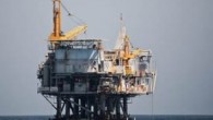 Karadeniz’de son aylarda yavaşlayan petrol ve doğalgaz aramaları hızlandırılıyor. Enerji Yönetimi kaynaklarından alınan bilgiye göre, Türkiye Petrolleri Anonim Ortaklığı (TPAO), Istranca bölgesinde yeni arama-sondaj çalışmalarına yıl sonuna kadar başlayacak. Ayrıca uluslararası iki büyük petrol şirketi de, Karadeniz’de petrol ve doğalgaz […]