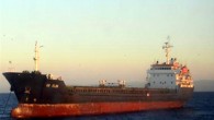 İstanbul Ambarlı demir yerinde demirli bulunan 120 metre boyunda içinde 14 mürettebat bulunan Türk bayraklı SULTAN isimli kuru yük gemisi demir tarayarak, aynı yerde demirli bulunan QB ELBA isimli geminin iskele tarafına çattı. Sabah saat 05.35 sıralarında meydana gelen kazada […]