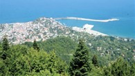 İnebolu Kaymakamı Gökhan Görgülüarslan, “İlçemizde deniz turizmini mutlaka kullanmamız gerekiyor. Bu yönde projelerimiz de var.” dedi. İnebolu Kaymakamı Gökhan Görgülüarslan, ilçenin mazisinin kahramanlıklarla dolu ve derinliği olan bir ilçe olduğunu, ilçenin en kısa zamanda eski mazisine geri döneceğini belirtti. Karayolları, […]