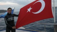 SUALTI milli takımından Derya Can, ‘değişken ağırlıklı, ip destekli ve paletsiz derin dalış’ dalında 61 metre olan Şahika Ercüment’e ait dünya rekorunu 70 metreyle kırdı. Derya Can, dünya rekoru dalışını Antalya’nın Kaş İlçesi’ndeki Çukurbağ Yarımadası Hidayet Koyu’nda yaptı. Can’ın rekor […]