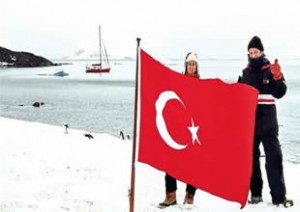 Türkiye, Antarktika’da araştırma merkezi kurmak için çalışmalara başladı. Bölgede uydu