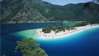Kültür ve Turizm Bakanlığı, Türkiye’nin yurt dışında “deniz kum güneş” olarak önde gelen imajını değiştirmek amacıyla sene boyunca gurme gezileri, sanat ve kültür turları gibi pek çok fazla etkinlik gerçekleştirecek. Bakanlıktan edinilen bilgiye göre, dünyanın mühim turizm destinasyonlarından birisi haline […]