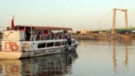 Güney Sudan’ın Yukarı Nil eyaletinin başkenti Malakal’daki çatışmalardan kaçmaya çalışan 150 kişinin Nil Nehri’nde boğulduğu bildirildi. Yukarı Nil Eyaleti Enformasyon Bakanı Philip Jebin, AA muhabirine yaptığı açıklamada, yaklaşık 150 kişinin Malakal’da hükümet güçleri ile Cumhurbaşkanı Salva Kiir Mayardit’in yardımcısı Riek […]