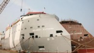 Vroon Denizcilik, altı gemilik siparişinin üçüncüsü olan MV Gelbray Express’i Cosco Guangdong Tersanesi’nden teslim aldı. Cosco Tersaneler Grubu’nun en büyük tersanelerinden olan Cosco Guangdong Tersanesi, gelecek nesil canlı hayvan taşıma gemisi olan MV Gelbray Express’i teslim etti. Altı gemilik siparişin […]