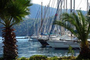 1996 yılından beri hizmet veren Martı Marina tamamen yenilendi ve