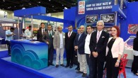 Türk su ürünleri, Ortadoğu pazarına Dubai’den girecek. Son yıllarda Türkiye’nin ihracatta yıldız sektörleri arasında yerini alan su ürünlerinin tanıtım elçisi Su Ürünleri Tanıtım Grubu (STG), bu yıl 20.’si düzenlenen ve dünyanın en büyük gıda fuarı olma özelliği taşıyan, Dubai’de 23-27 […]