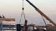 İstanbul Bakırköy’de Ataköy Marina’ya arkadaşlarını bırakan işadamı 56 yaşındaki Ahmet Sipahi cipiyle denize uçtu. Epilepsi hastalığı olduğu öğrenilen iş adamının cesedi, aracıyla birlikte denizden çıkartıldı. Otobüs firmalarına ikram hizmeti veren ailesine ait bir gıda şirketinde genel müdür olarak görev yapan […]