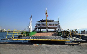 İzmir Büyükşehir Belediyesi İZDENİZ A.Ş. heyeti, Foça’ya gelerek, Büyükdeniz Limanı’nda,