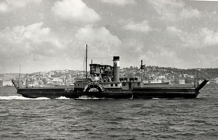İstanbul ,iki kıtanın birleştiği noktada kurulmuş olması hasebiyle tarihi süreç