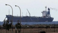 Libya’nın petrol sevkıyatı yapılan en büyük limanlarından olan Sidra’ya merkezi hükümetin izni olmaksızın demir atan geminin Suudi Arabistanlı bir işadamı tarafından Kuzey Koreli bir şirketten kiralandığı öne sürüldü. Ubeyd, 350 bin varil taşıma kapasiteli tankere petrol yükleme işleminin kanunsuz olduğuna […]