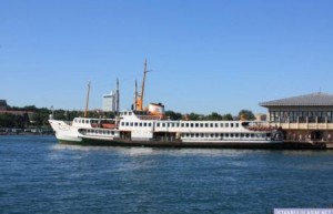 İstanbul Büyükşehir Belediyesi icralık olan yolcu gemilerinin satışı için ihalelerini