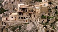 UNESCO’nun ‘Dünya Mirası Listesi’nde yer alan mahallede, 40’a yakın tarihi yapının restoresi bitti. Etap etap yürütülen restorasyon çalışmaları 6 yılda tamamlanacak ve Kayakapı, özgün mimari dokusu korunmuş olarak turizme kazandırılmış olacak. Roma’dan günümüze, 5 farklı uygarlığa ait birçok tarihi değeri […]