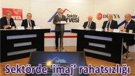 Dünya Ekonomi TV’de yayımlanan ve İş Bankası’nın desteğiyle hazırlanan 13’üncü Sektör Zirvesi’nde turizm sektörü ele alındı. Dünya Gazetesi Genel Yayın Yönetmeni Hakan Güldağ Moderatörlüğünde gerçekleştirilen zirveye, Turizm Araştırmaları Derneği TURAD Başkanı Bahattin Yücel, Türkiye Seyahat Acenteleri Birliği (TÜRSAB) 2. Başkanı […]