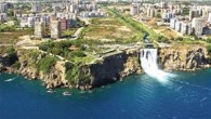 Kentsel dönüşüm, Mütekabiliyet yasalarının ardından 2B arazilerinin satışı da gayrimenkul sektörüne hareketlilik getirdi. Orman vasfını yitirmiş arazilerin değerlendirilmesine ilişkin bu düzenlemenin kentsel dönüşüm uygulamaları gibi gayrimenkul sektöründeki gelişmeleri ve öngörüleri daha sınırlı olmak kaydıyla etkilemesi bekleniyor. Düzenlemeyle genel olarak orman […]