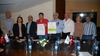 Marmaris Deniz Ticaret Odası’nda düzenlenen toplantıda, Marmaris koylarında yapılacak temizlik çalışması hakkında bilgi alışverişinde bulunuldu. Toplantıya, Marmaris deniz Ticaret Odası Başkanı Hasan Mengi, Marmaris Rotary Kulübü Başkanı Ferhat Düztaşlık, projenin mimarı Zülfikar Soyvural, Marmaris Lions Kulubü Başkanı Gökhan Yıldırım ve […]