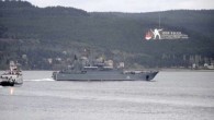 Çanakkale Boğazı’ndan sabah saatlerinde 2 Rus savaş gemisi geçti. 150 borda numaralı Saratov ile 156 borda numaralı Yamal isimli 2 Rus savaş gemisi, sabah saatlerinde Marmara Denizi’nden Çanakkale Boğazı’na giriş yaptı. Saat 09.00’da Çanakkale önlerine ulaşan savaş gemilerine boğaz geçişi […]