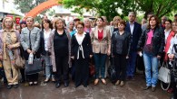 11 Mayıs 2014 Pazar – Karşıyaka Belediyesi tarafından Anneler Günü nedeniyle Zübeyde Hanım’ın kabri başında bir anma etkinliği düzenlendi. Törene İzmir Büyükşehir Belediye Başkanı Aziz Kocaoğlu’nun eşi Dr. Türkegül Kocaoğlu, Karşıyaka Belediye Başkanı Hüseyin Mutlu Akpınar, Karşıyaka Kaymakamı Sadettin Yücel, sivil toplum […]