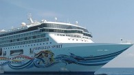Akdeniz turu yapan Bahama bandıralı Norwegian Spirit isimli dev turist gemisi, 1 Mayıs’ta İstanbul’da demirlemesi gerekirken, yolcuların can güvenliklerinin olmayacağı gerekçesiyle yönünü Kuşadası’na çevirdi. Yolcularını bir gün öncesinden Kuşadası’na getiren geminin İstanbul’dan sonra Kuşadası’na gitmesi gerekiyordu. Buna karşılık Norwegian Spirit […]