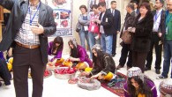 13 Mayıs 2014 Salı – turizmhaberleri.com/ haber merkezi Şanlıurfa’ya gelen turist sayısında önemli bir artış yaşandığını ancak bölge turizmi açısından sevindirici olan bu gelişmenin herkese daha fazla sorumluluk yüklediğini vurgulayan Şanlıurfa Bölgesel Turist Rehberler Odası (ŞURO) Başkanı Mehmet Kamil Türkmen, kaçak rehberler […]