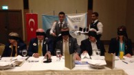13 Mayıs 2014 Salı – NİLGÜN ATAR- turizmhaberleri.com/editör Bayraklı Smyrna Lions Kulübü tarafından görme engellilere yönelik yürütülen “Gördüğümüz Engelliler, Görmediğimiz Engeller ” kısa adıyla GEGE Projesi bu gün farkındalık yaratan bir etkinliğe imza attı. Görme engelli öğrencilerin İngilizce öğrenme sorunları yaşadıklarından yola […]