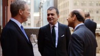 07 Mayıs 2014 Çarşamba – Kültür ve Turizm Bakanı Ömer Çelik New York ziyareti kapsamında önemli görüşmelerde bulundu. Dünyaca ünlü film yapımcısı Glenn Basner’le görüşmesi ise yeni işbirlikleri için zemin hazırladı. Görüşmede Türkiye’deki yapımların kalitesinin hızla arttığına dikkati çeken Basner, Türk sinemasının […]