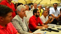 23 Haziran 2014 Pazartesi – İzmir Büyükşehir Belediye Başkanı Aziz Kocaoğlu, kapatılan Alaçatı Belediyesi nin gayrimenkullerinin Diyanet İşleri ne devredilmesi yanlışlığından geri dönülmesini istedi. 30 Mart tan sonra kapatılan İzmir İl Özel İdaresi mallarının paylaşımı konusunda büyük tepkilerin yaşandığı Çeşme Alaçatı da […]