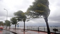 Meteoroloji Genel Müdürlüğünden yapılan açıklamaya göre, rüzgarın, Güney Ege ile Batı Akdeniz’in batısında yarın sabah saatlerinden itibaren kuvvetini artırarak, doğu ve güneydoğu yönlerden 6 ila 8 kuvvetinde (60/75 kilometre/saat) fırtına şeklinde esmesi bekleniyor. Tahminlere göre, fırtına aynı gün akşam saatlerinden […]