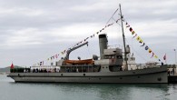Çanakkale Deniz Savaşları’nın kazanılmasında büyük payı olan “N-16” borda numaralı TCG Nusret Mayın Gemisi, İzmir Limanı’nda vatandaşların ziyaretine açıldı. Konak Pier İskelesinde 10 Haziran’a kadar 09.00-12.00 ve 14.00-18.00 saatleri arasında açık olan müzeye vatandaşların yoğun ilgi gösterdiği gözlendi. Deniz Üsteğmen […]