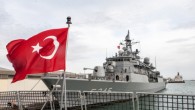 Afrika’da çeşitli ülkeleri ziyaret eden Barbaros Türk Deniz Görev Grubu Sudan’a ulaştı. TDGG’nin Port Sudan Limanı’na gelişi dolayısıyla düzenlenen karşılama törenine, Sudan Deniz Kuvvetleri’nde görevli üst düzey komutanlar ve Türkiye’nin Hartum Büyükelçisi Cemalettin Aydın katıldı. Hartum Büyükelçisi Aydın, burada yaptığı açıklamada, […]