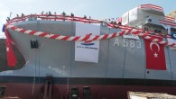 Türk Deniz Kuvvetleri Komutanlığı için İstanbul Tersanesi tarafından inşa edilen kurtarma ve yedekleme gemisi ‘TCG IŞIN’, İstanbul Tersanesi’nde düzenlenen törenle denizle buluştu.  Türk Deniz Kuvvetleri Komutanlığı’nın ihtiyacına göre bir denizaltı kurtarma ana gemisi ile iki kurtarma ve yedekleme gemisinin yurt […]