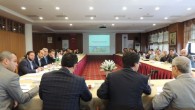 20 Haziran 2014 Cuma – Çevre ve Şehircilik Bakanlığı Müsteşarı Prof. Dr. Mustafa Öztürk ün başkanlığında gerçekleşen çalıştaya ilgili kamu kurum ve kuruluşları ile sektör temsilcileri ve üniversite temsilcileri katıldı. Çalıştayda, iklim değişikliğinden dolayı ciddi şekilde seragazı salımlarının artdığı, birinci kirletici olan […]