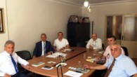 27 Haziran 2014 Cuma – turizmhaberleri.com/ haber Merkezi Önce İstanbul Rehberler Odası İRO, ardından Ankara Rehberler Odası ANRO’nun Türsab BYK’ları ile imzaladığı denetimlerde işbirliği protokollerine yönelik gündem TÜRSAB-TUREB yönetiminin toplantısı ile noktalandı. 26.6.2014 tarihinde TÜRSAB Ankara Ofisinde gerçekleştirilen toplantıya TÜRSAB 2. Başkanı […]