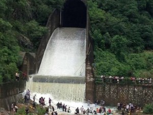 Çin’in güneyindeki Zhejiang eyaletine bağlı Quzhou kenti her yağmur mevsiminde